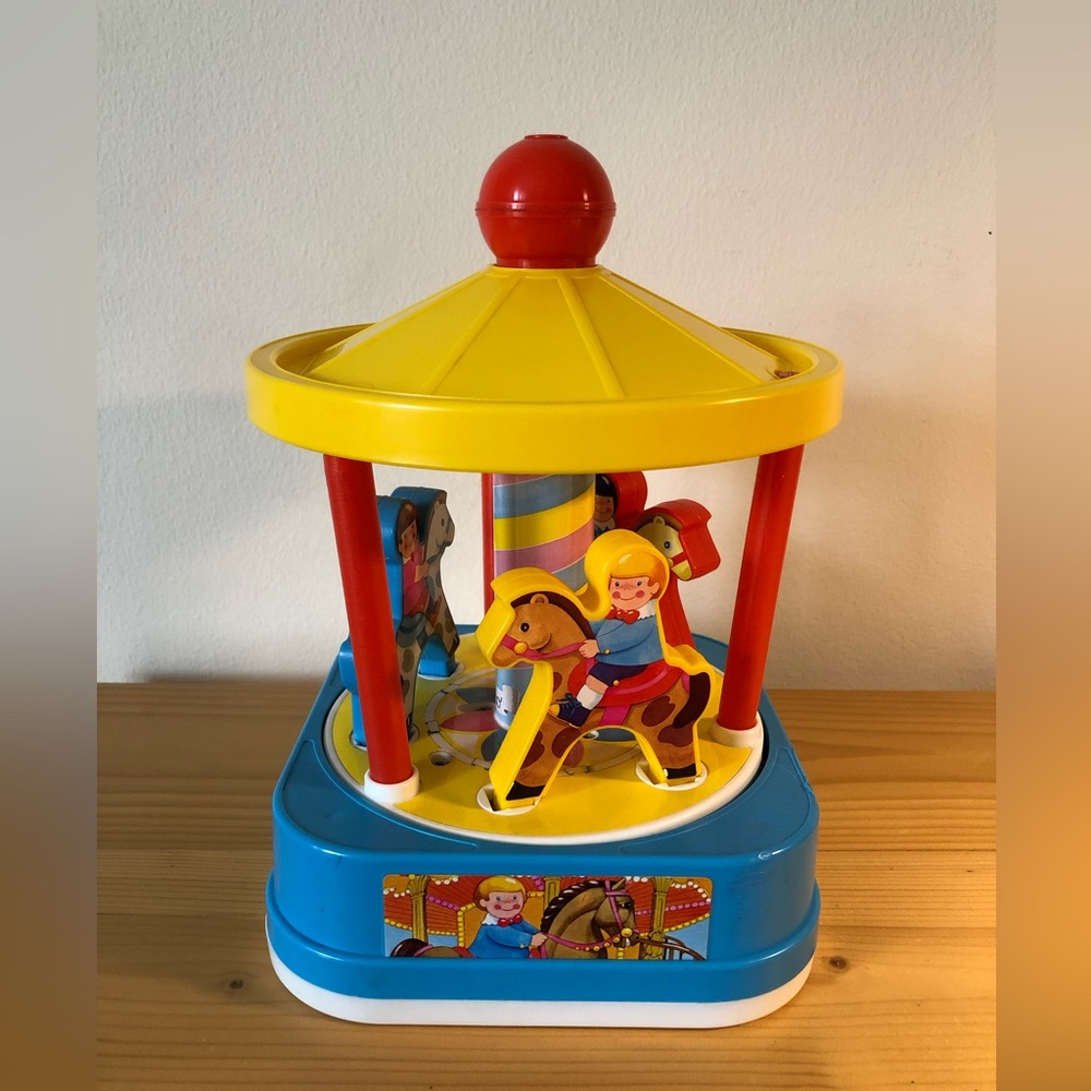 Vintage Chicco Colorful Carousel Toy Horses & Riders Wind-Up Italy Collectible